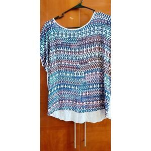 Two by Vince Camuto women's short sleeve top